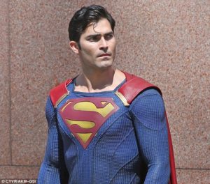 tyler-hoechlin-as-superman